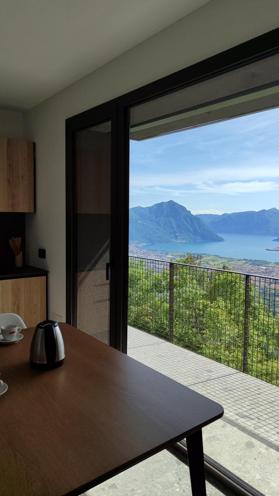 ホテル La Casa Di Cesare Rogno エクステリア 写真