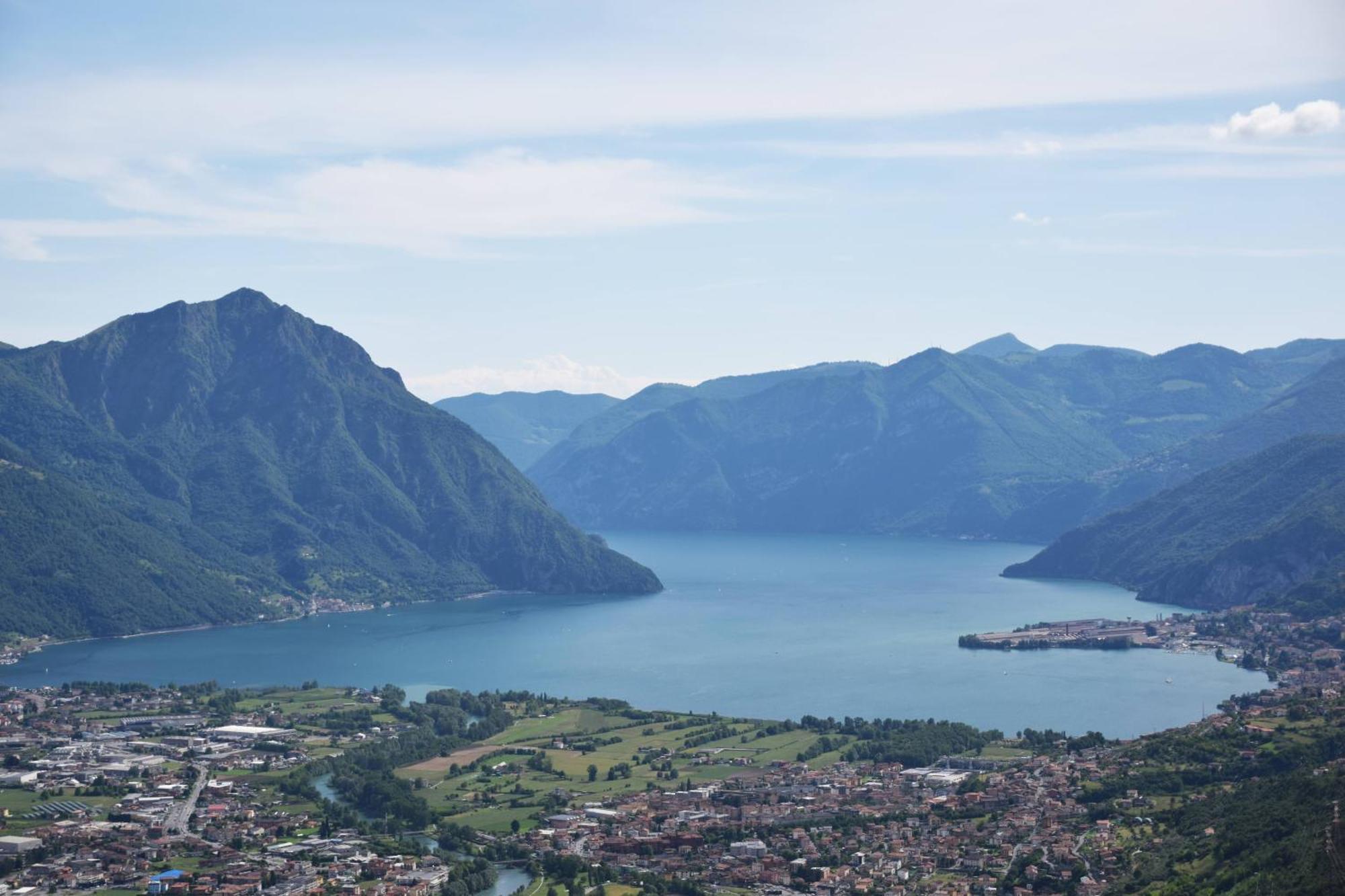 ホテル La Casa Di Cesare Rogno エクステリア 写真